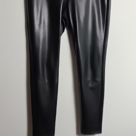 7 FOR ALL MANKIND Black Faux Leather Women Skinny Jeans Size Medium - Picture 6 of 14